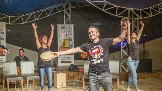 Ayan Beyan Doğaçlama” üçüncü kez seyirciyle buluştu