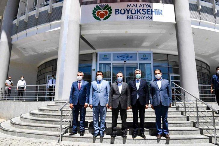 Bakan Yardımcısı Çataklı, Malatya Büyükşehir’i ziyaret etti G3