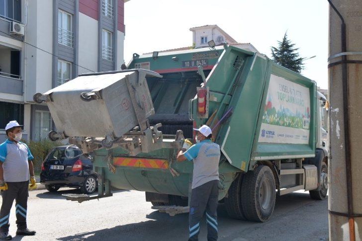 Altıeylül’de bayram sonrası yoğun temizlik G3