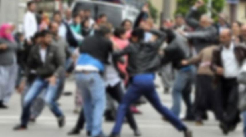 Ağrı’da iki aile arasında kavga! 10 kişi yaralandı