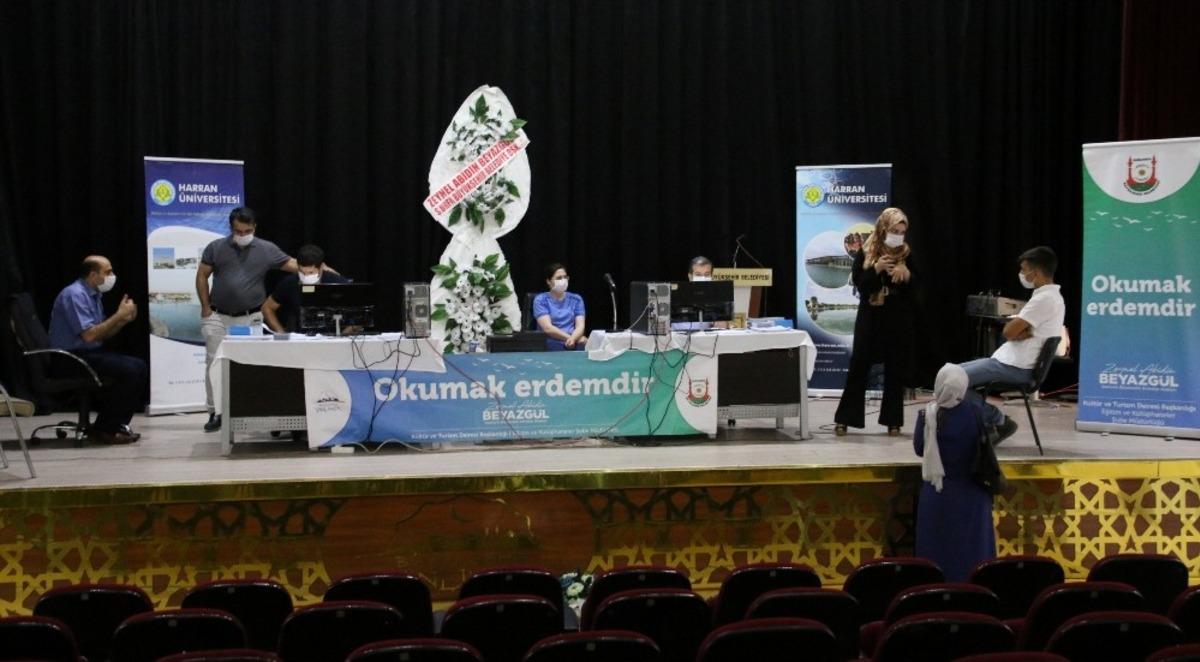 Şanlıurfa&rsquo;da &ouml;ğrenciler i&ccedil;in tercih destek merkezi a&ccedil;ıldı