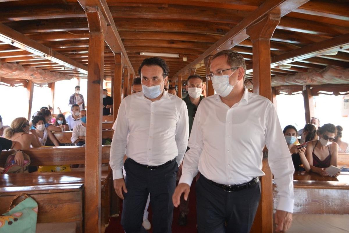 Ayvalık&rsquo;ta Kovit 19 &lsquo;a karşı &ldquo; denetim&rdquo; seferberliği