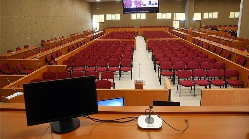 FET&Ouml;'n&uuml;n darbe girişiminde İstanbul'da al&ccedil;ak u&ccedil;uş yapan pilota m&uuml;ebbet hapis