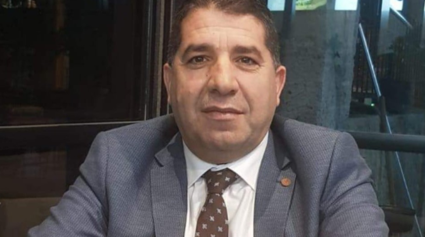 AK Parti'li meclis &uuml;yesi belediye &ccedil;alışanları tarafından darp edildi