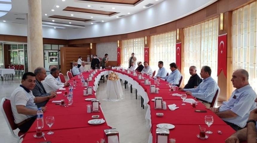 Başkan G&ouml;ksu,  AK Parti il teşkilatıyla bir araya geldi