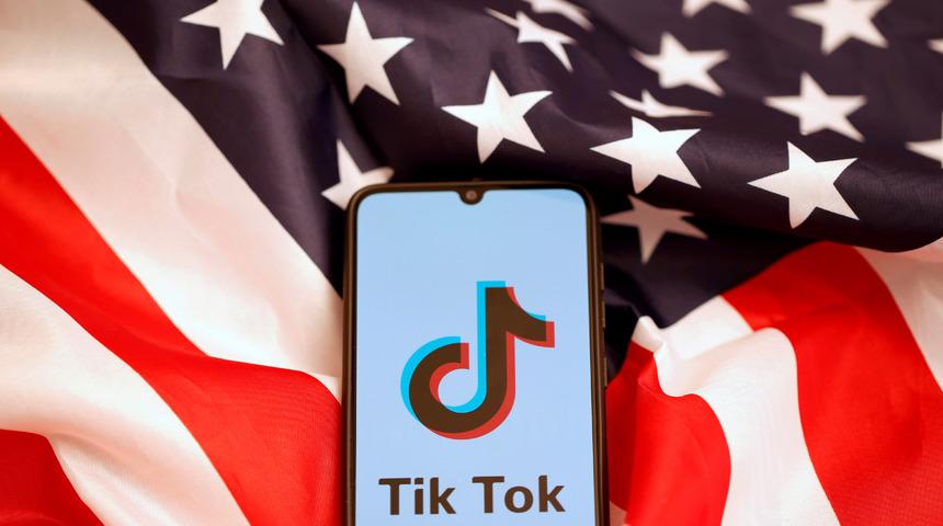 Trump TikTok ve WeChat'i yasakladı!