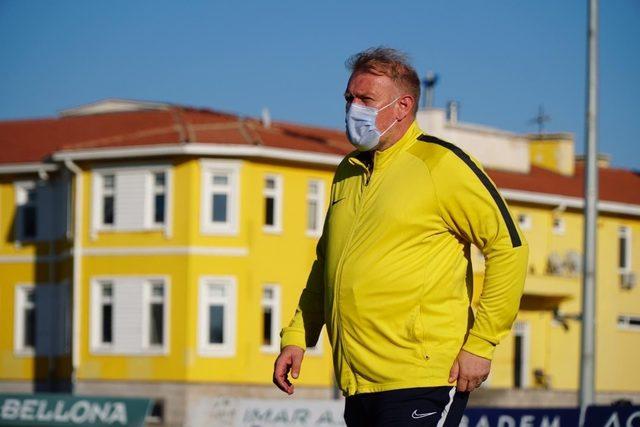 Kayserispor eski Teknik Direktörü Prosinecki: “Mensah, Galatasaray’a faydalı olur”