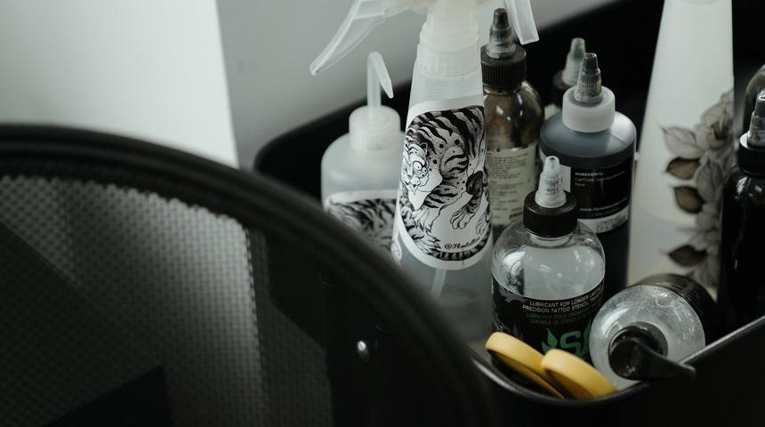 Toz almak bu y&ouml;ntemle &ccedil;ok daha kolay! Kekik, sirke ve zeytinyağı...