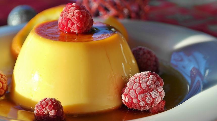 Tatlıların üzerinde karamel sevenlere: Evde karamel tarifi