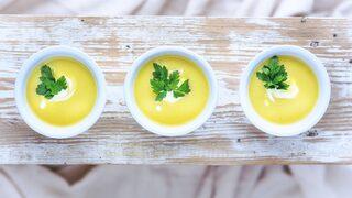 Herkes bu tarifleri arıyor! Sofranıza renk katacak 3 farklı sebzeli çorba tarifi...