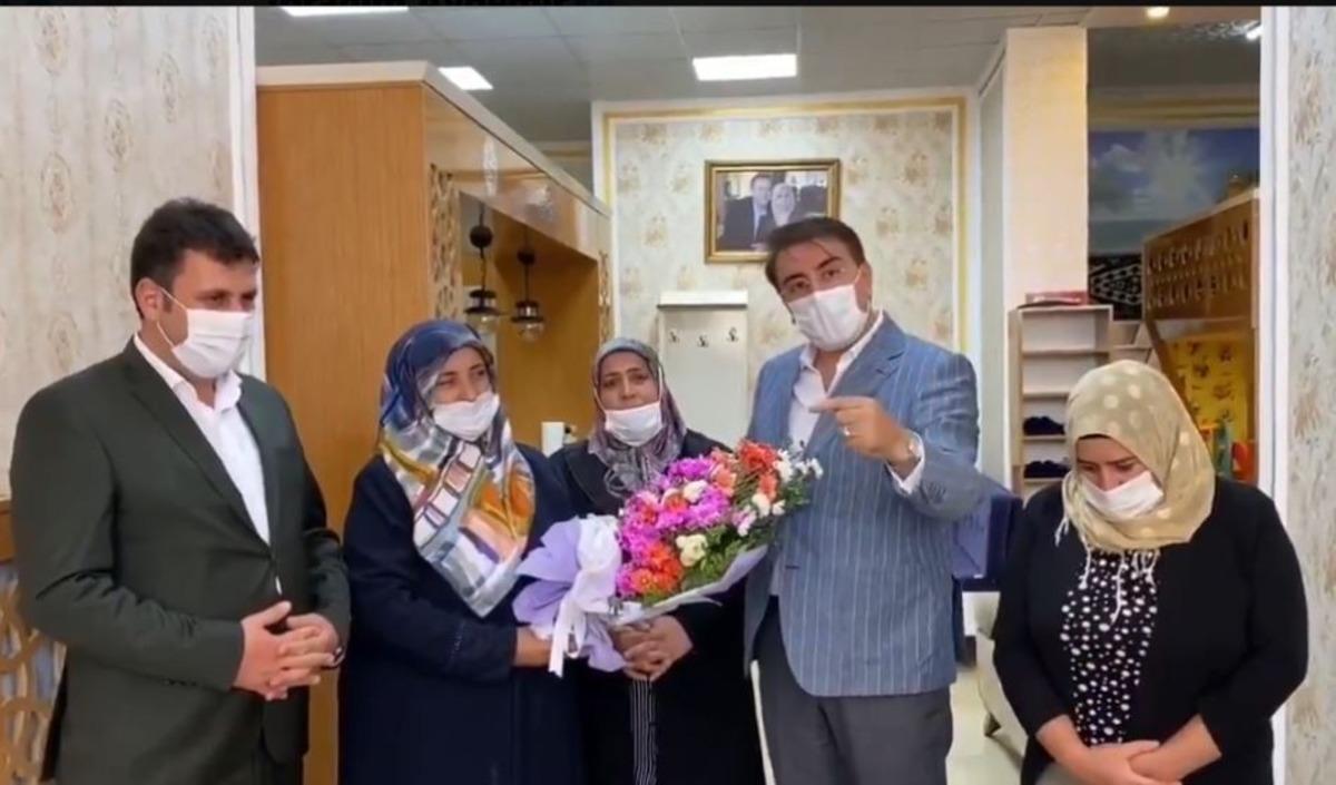 Aydemir: &lsquo;Parola net: Halka hizmet Hakk&rsquo;a hizmet&rsquo;