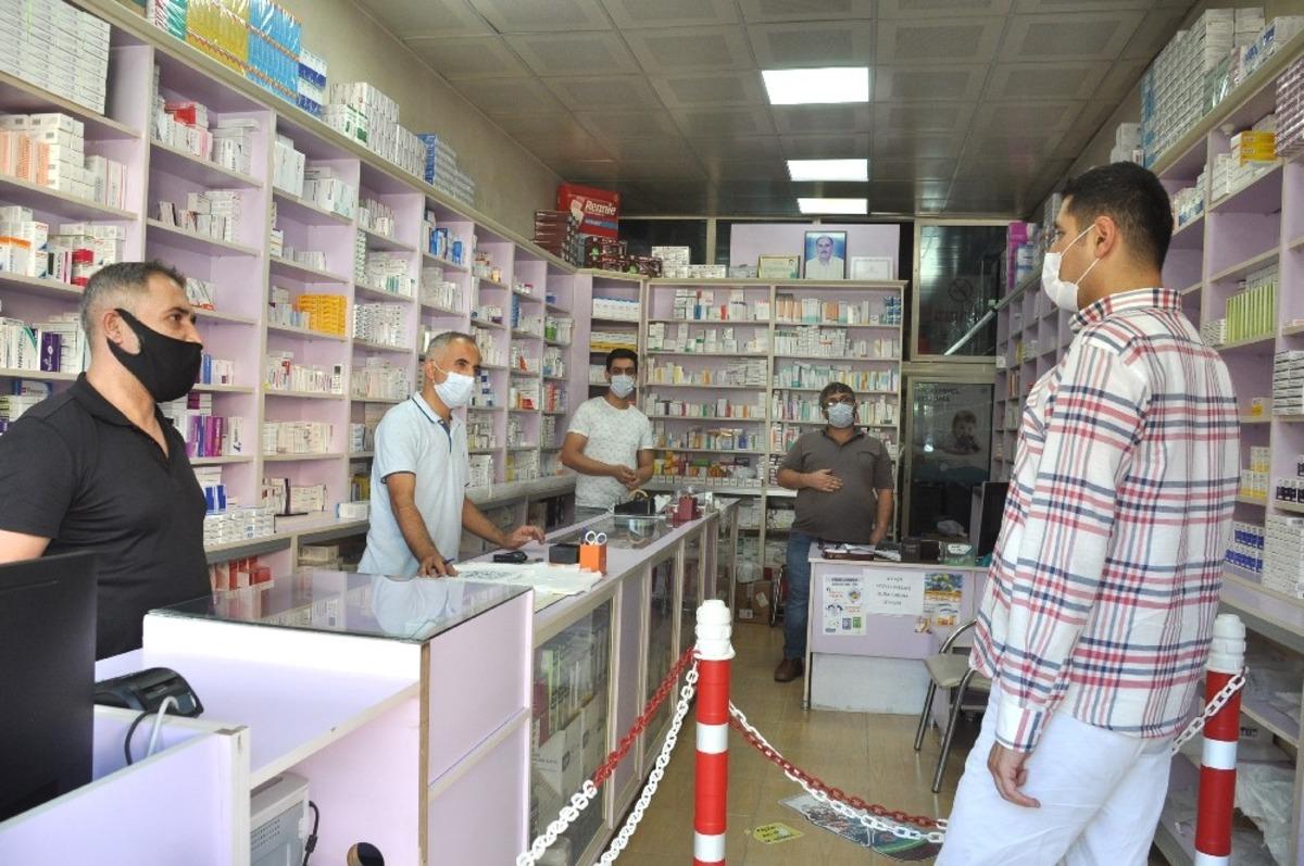 Ak&ccedil;akale&rsquo;de maske ve sosyal mesafe denetimleri devam ediyor