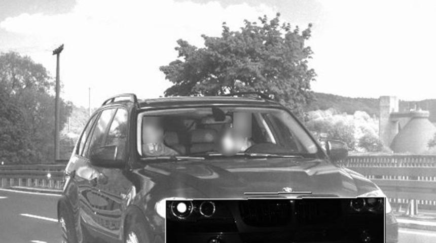 Radara el hareketi yapan sürücünün cezası 75 kat artırıldı