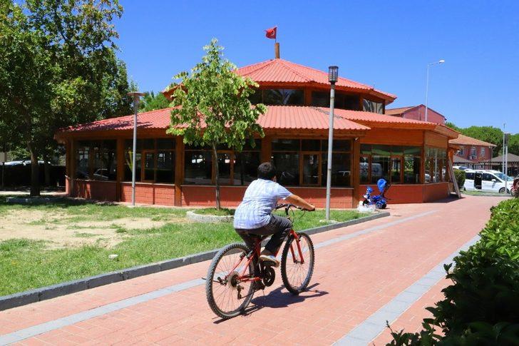 Başkan Bilgin, çocukları sevindirdi G2