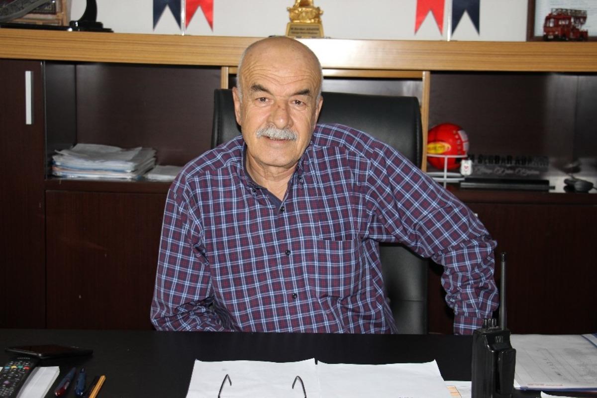 İtfaiye Daire Başkanı Adanır; &ldquo;Alın terinize saygıyla eğiliyorum&rdquo;