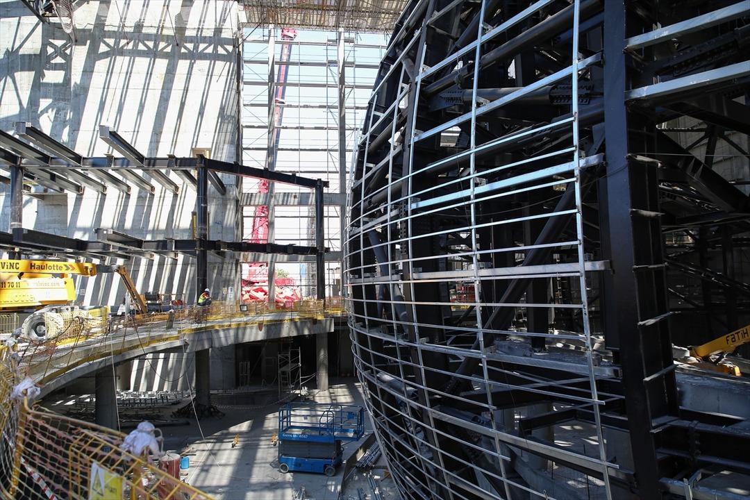 Taksim'in simgesiydi! AKM yeniden y&uuml;kseliyor