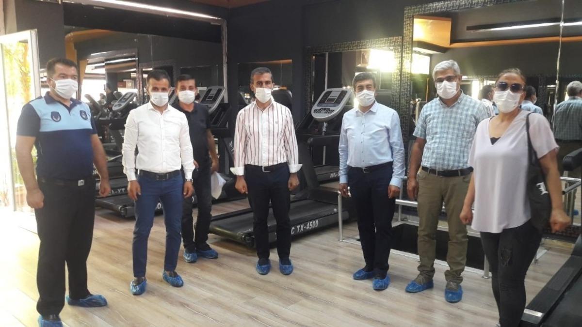 Spor salonları ve y&uuml;zme havuzları denetlendi