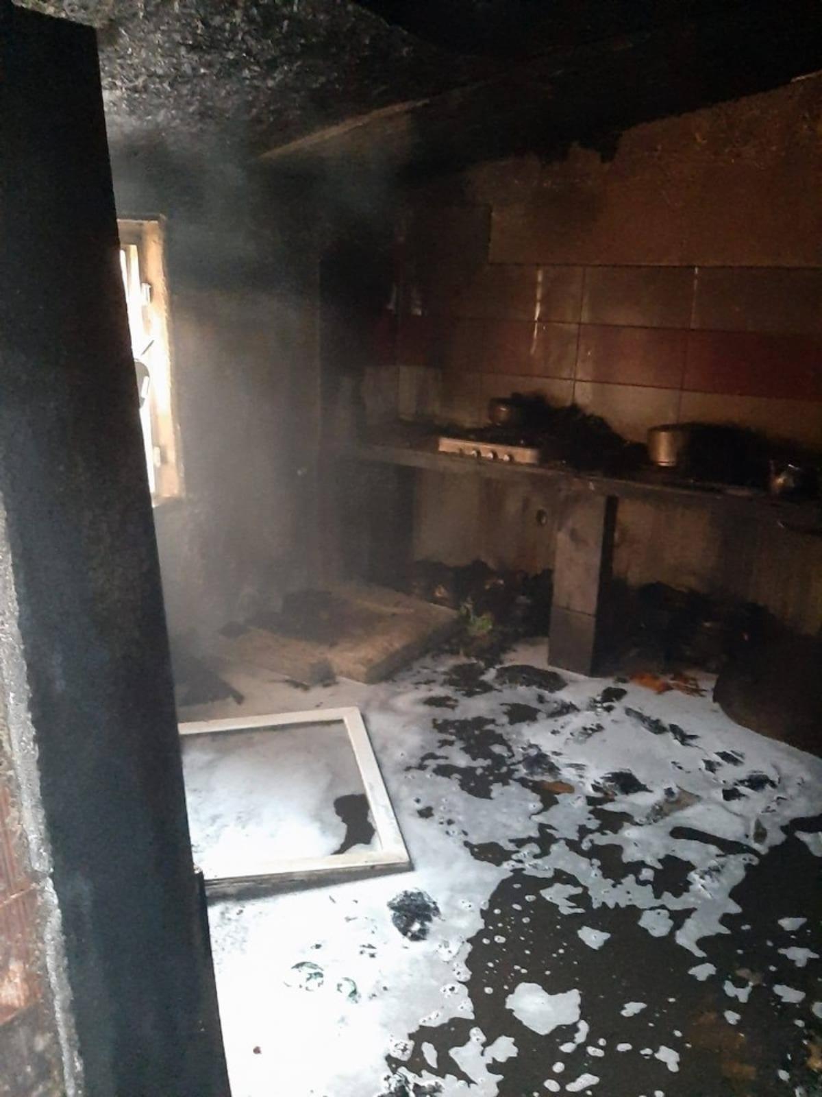 Denizli&rsquo;de &ccedil;ıkan yangında ev kullanılamaz hale geldi