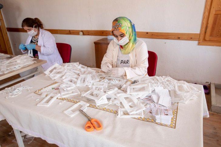 İşitme engelliler için özel maske üretildi G4