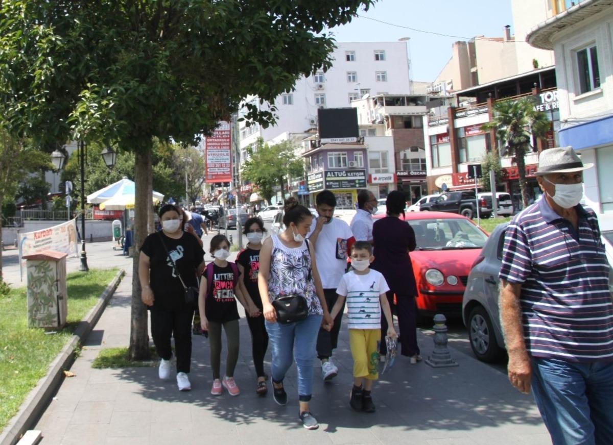 Tekirdağlılar maskesiz sokağa &ccedil;ıkmıyor