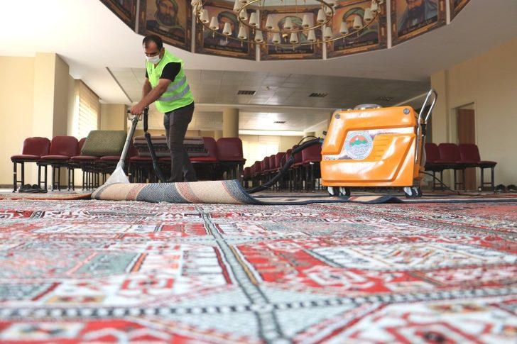 Toroslar’da ibadethanelerin temizliği için özel ekip kuruldu G2