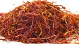 Safranın faydaları nelerdir? Nasıl kullanılır? Hangi hastalıklara iyi gelir?