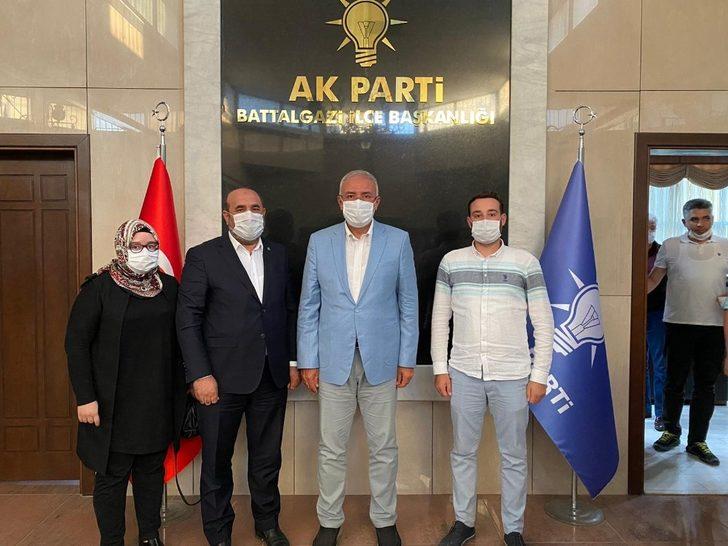 Milletvekili Kahtalı’dan AK Parti İlçe teşkilatına ziyaret G3