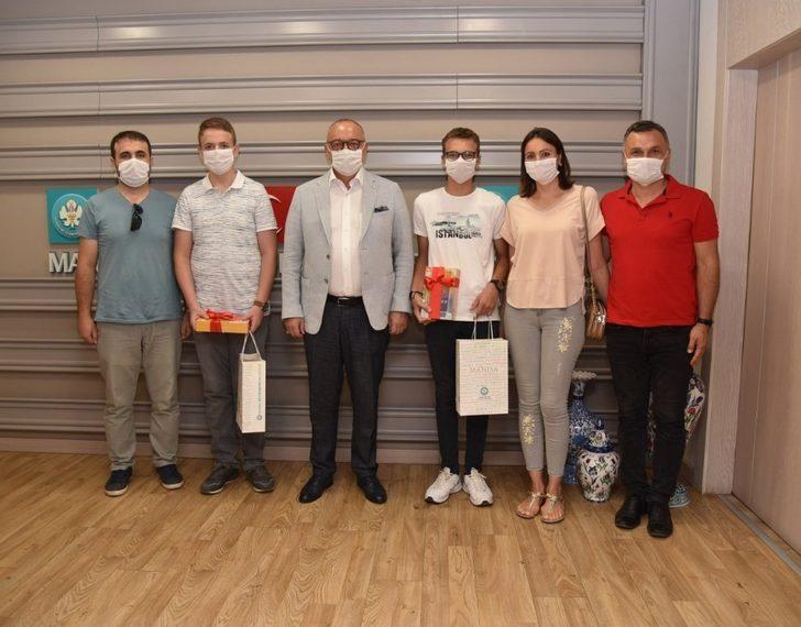 Başkan Ergün, LGS şampiyonlarını ağırladı G5