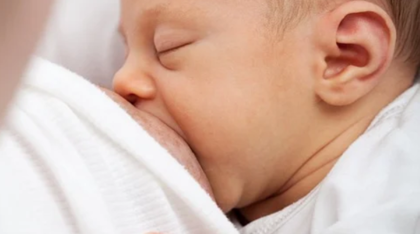 Anne sütünün faydaları nelerdir? Nasıl oluşur? Nasıl saklanır?