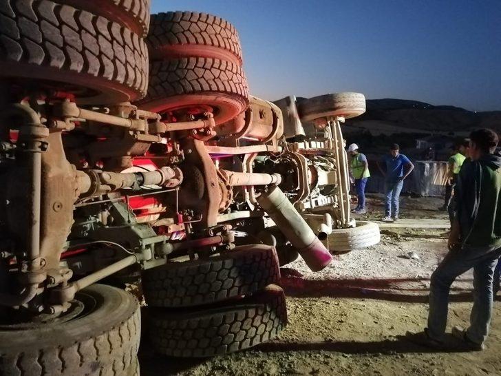 Elazığ’da beton mikseri devrildi: 1 yaralı G3