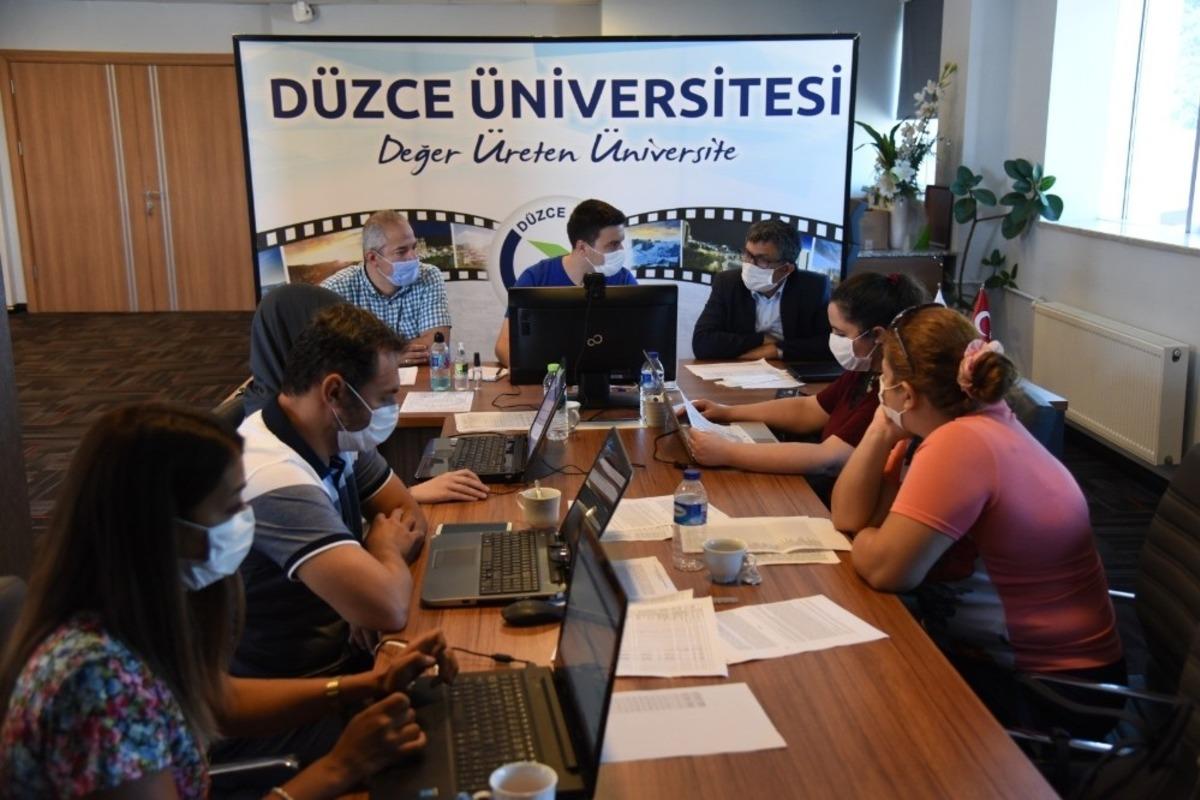Y&Ouml;K sanal fuarında D&uuml;zce &Uuml;niversitesi&rsquo;ne yoğun ilgi