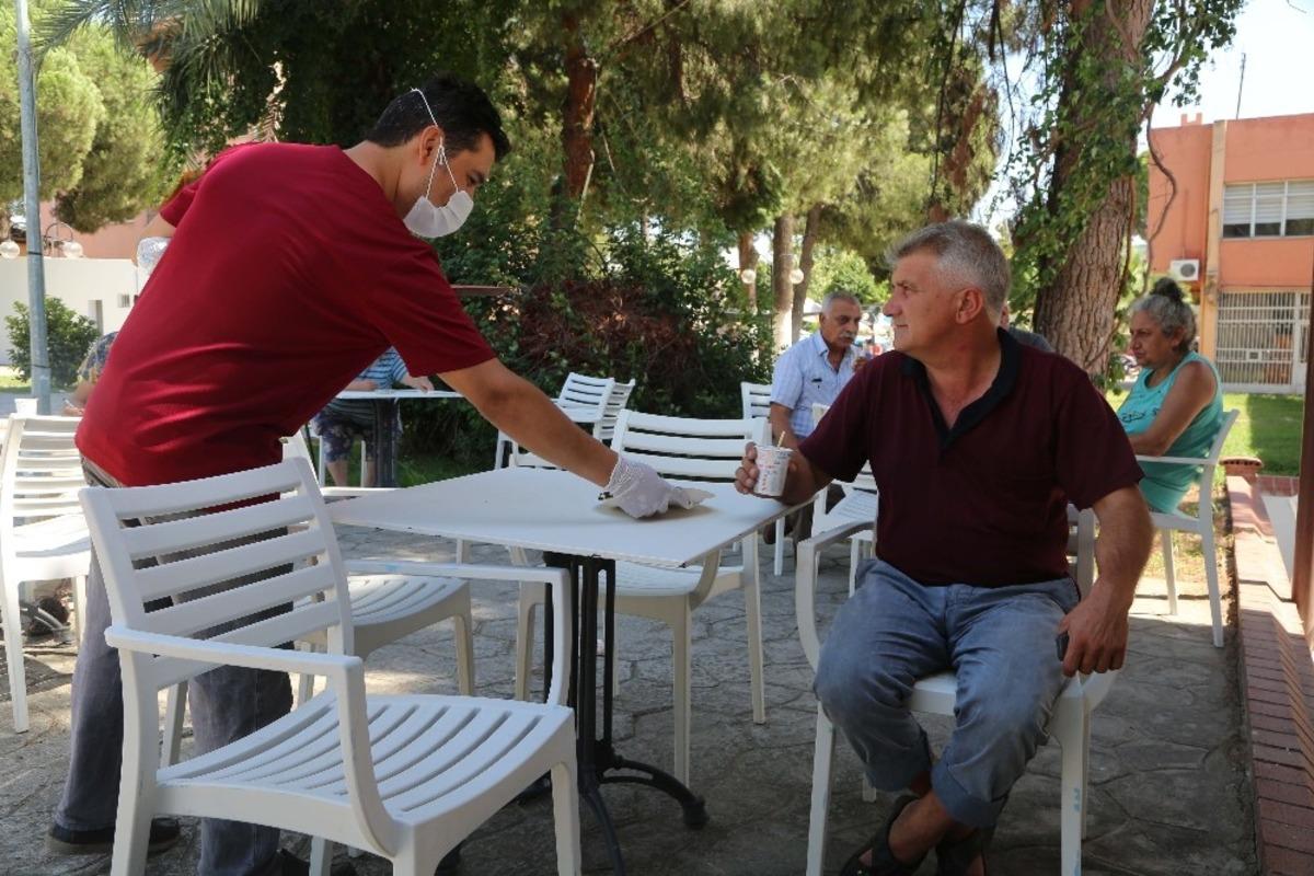 Umurlu&rsquo;daki park kafe hizmete girdi