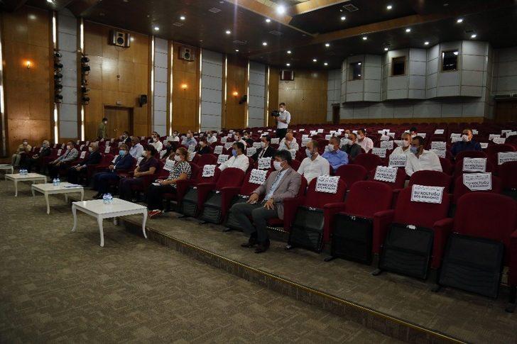 Vali Günaydın düğün salonu işletmecileri ile bir araya geldi G1