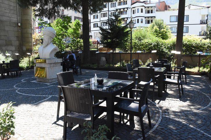 7 asırlık yapı, ziyaretçilerini tarihte yolculuğa çıkarıyor G4