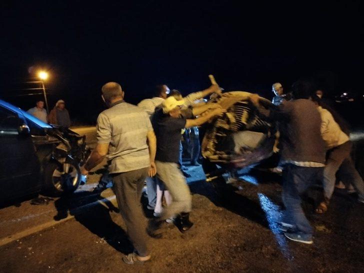 Traktörü fark etmeyerek arkadan çarptı G2