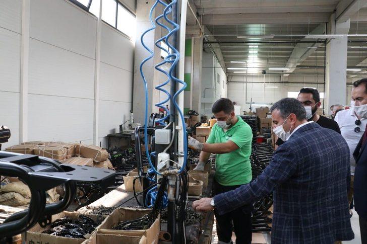 Vali Atay, elektrikli araç üreten fabrikayı gezdi G3