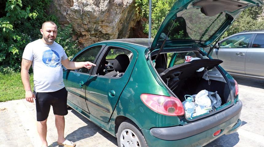 Neye uğradığını şaşırdı! Tatile gelir gelmez soyuldular