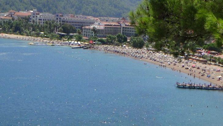 Marmaris’te bazı plajlarda yoğunluk oluştu G2