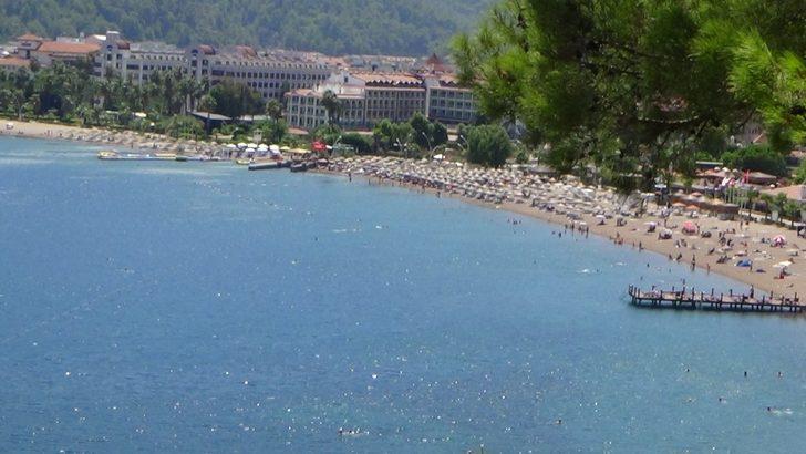 Marmaris’te bazı plajlarda yoğunluk oluştu G3