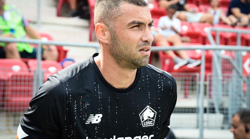 Burak Yılmaz, Lille forması ile ilk maçına çıktı!