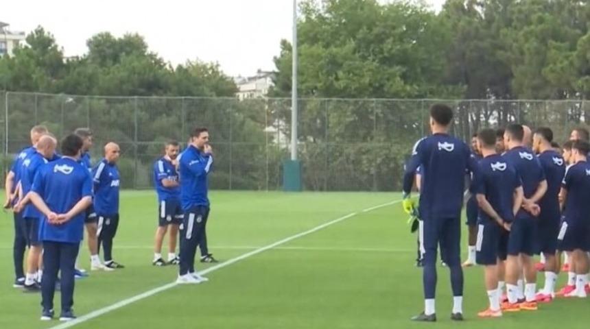 Erol Bulut'tan Fenerbahçe'de ilk takım konuşması