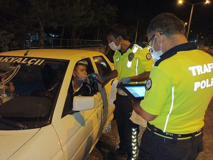 Sürücülere yönelik alkol denetimi yapıldı G1