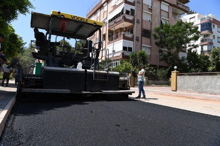 Hayat Park’ın yollarına sıcak asfalt G5