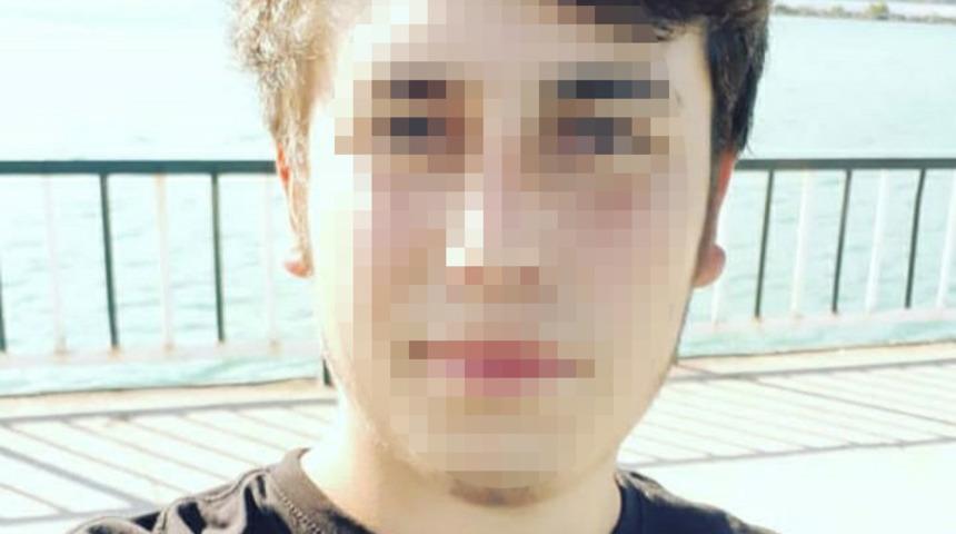 Üniversiteli genç evde deney yaparken patlamada parmaklarını kaybetti