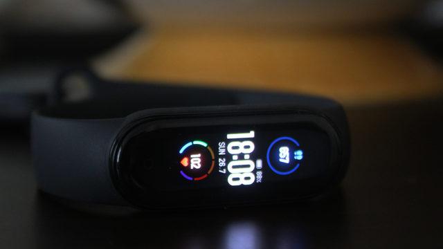 Atanamamış akıllı saat: Xiaomi Mi Smart Band 5 incelemesi!