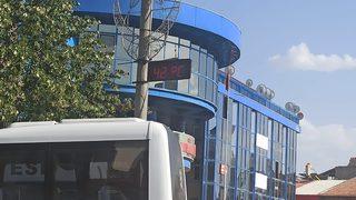 Sıcaklığın 42 dereceye çıktığı Şuhut'ta asfalt eridi