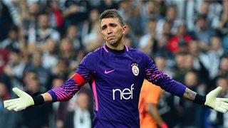 Galatasaray'da Muslera'nın yerine Fatih Öztürk geliyor!