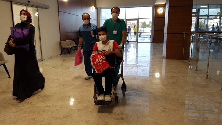 Yeni Kadın Doğum Hastanesinin ilk hastasını İl Sağlık Müdürü Öğütlü karşıladı G3