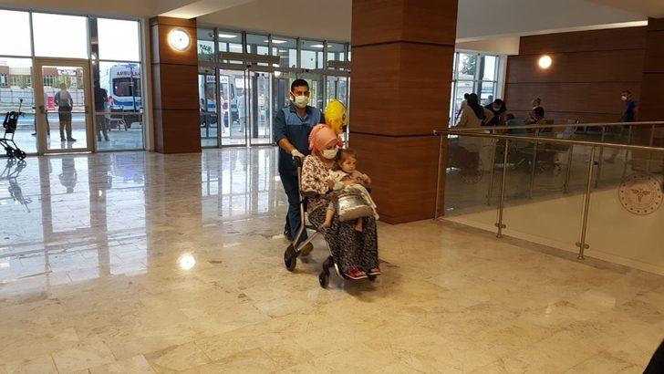 Yeni Kadın Doğum Hastanesinin ilk hastasını İl Sağlık Müdürü Öğütlü karşıladı G4