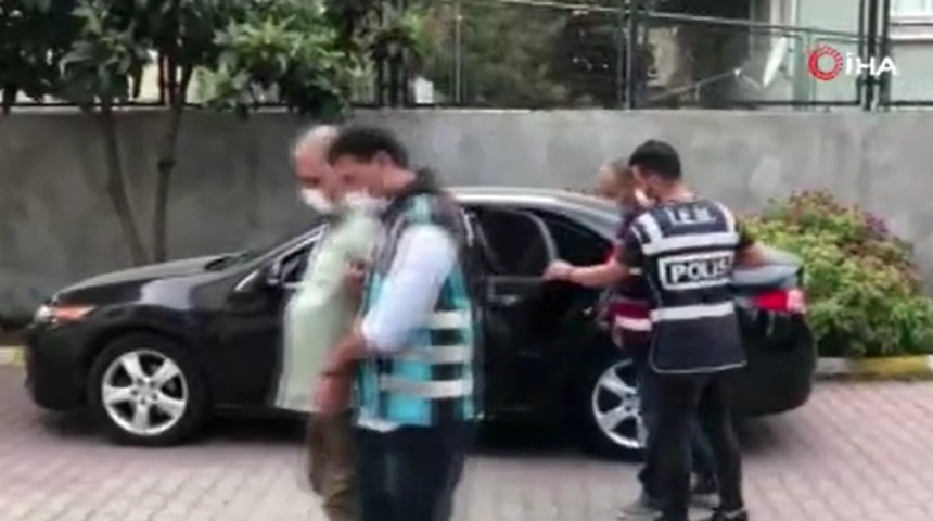 İstanbul'da boş sokak için 10 TL alan değnekçiler gözaltına alındı